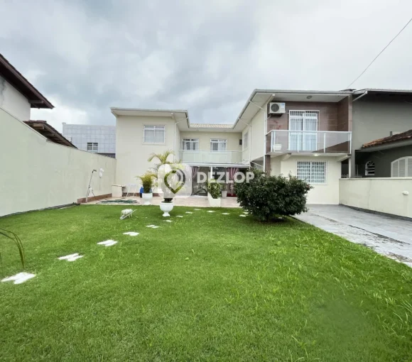 Casa à venda no Ipiranga em São José - SC | 3 Quartos - Destaque