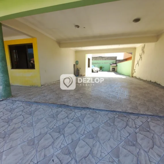 Casa à venda no Rio Caveiras, Biguaçu | 3 Quartos sendo 1 Suíte - 01