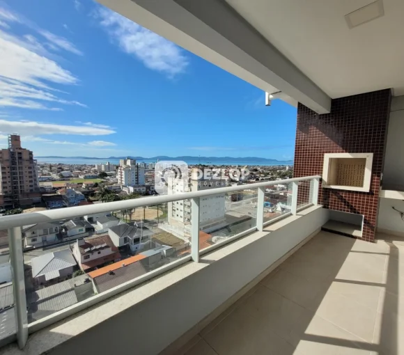 Cobertura à venda na Praia João Rosa em Biguaçu - SC | 4 Quartos sendo 2 Suítes - Destaque