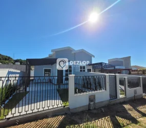 Geminado à venda na Fundos em Biguaçu - SC | 3 Quartos sendo 1 Suíte - 01