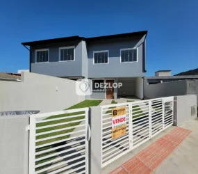 Sobrado à venda em Forquilhas, em São José - SC | 2 Quartos sendo 1 Suíte - 01