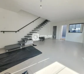 Sobrado à venda na Areias do Meio em Governador Celso Ramos - SC | 2 Quartos - 01