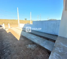 Sobrado à venda na Areias do Meio em Governador Celso Ramos - SC | 2 Quartos sendo 2 Suítes - 02