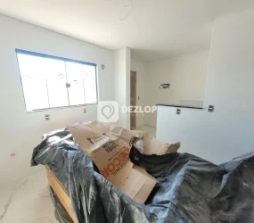 Sobrado à venda na Areias do Meio em Governador Celso Ramos - SC | 2 Quartos sendo 2 Suítes - 04