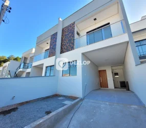 Sobrado à venda na Potecas em São José - SC | 3 Quartos sendo 1 Suíte - 01