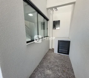 Sobrado à venda na Potecas em São José - SC | 3 Quartos sendo 1 Suíte - 03