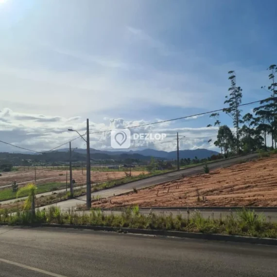 Terreno à venda em Areias de Baixo, Gov. Celso Ramos - SC - 01