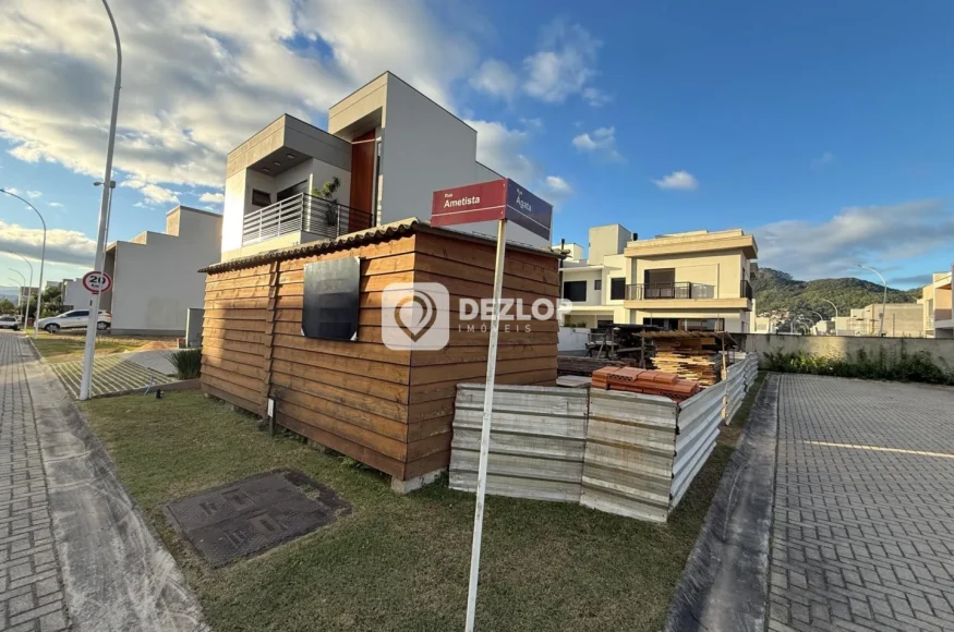 Terreno à venda em Deltaville, Biguaçu - SC | Condomínio Brisas Parque - Destaque