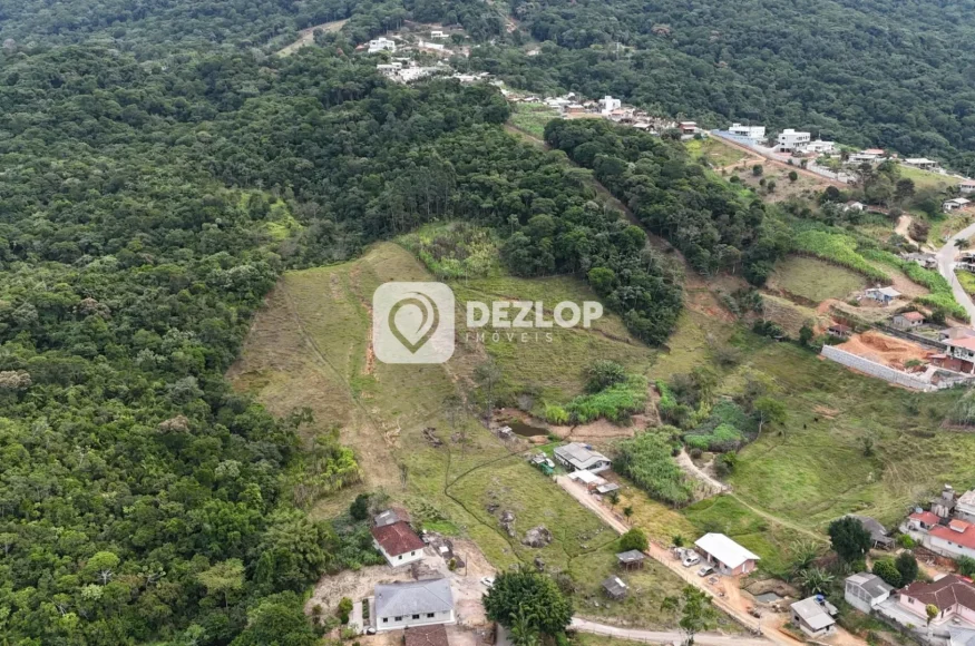 Terreno à venda em Fundos, Biguaçu - SC - Destaque