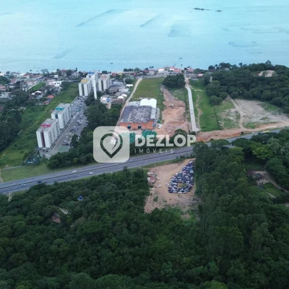 Terreno à venda em Praia de Fora, Palhoça - SC - 02