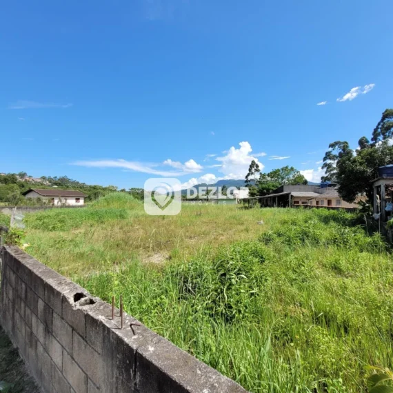 Terreno à venda em Saudade, Biguaçu - SC - 01