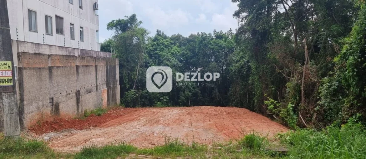 Terreno à venda na Serraria em São José - SC - Destaque