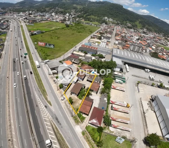 Terreno à venda no Universitário, em Biguaçu - SC. - 01