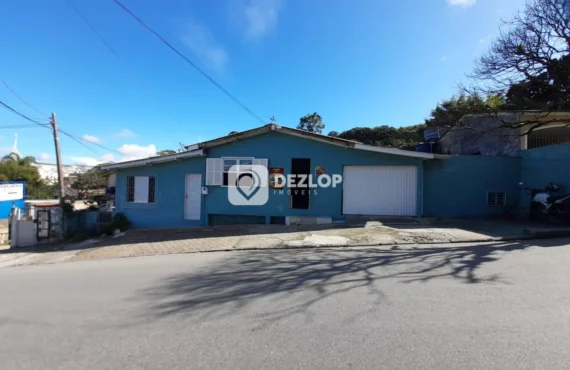 Casa à venda em Areias, São José | 3 Quartos - Destaque