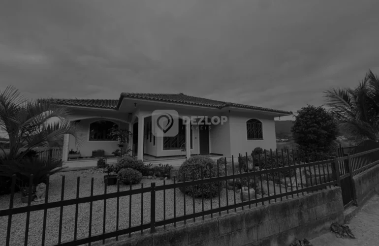 Casa à venda em Centro, Antônio Carlos - Indisponível