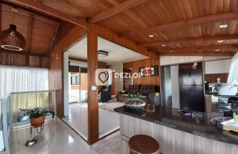 Casa à venda na Areias De Baixo em Governador Celso Ramos - SC | 3 Quartos sendo 1 Suíte - Destaque