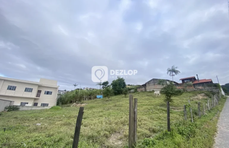 Terreno à venda na região dos Fundos em Biguaçu - SC - Destaque