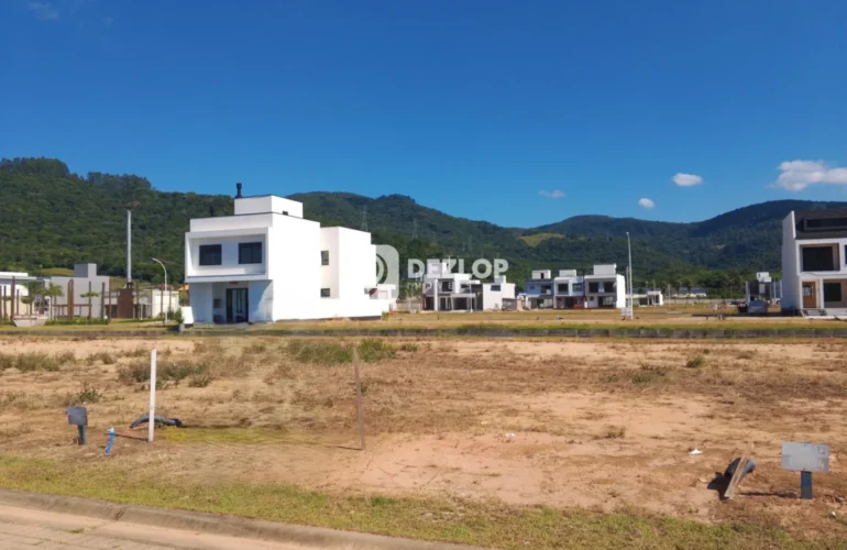 Terreno à venda no Deltaville, Biguaçu - SC | Cond. Blue - Destaque