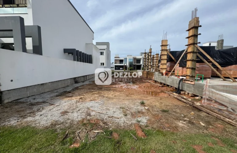 Terreno à venda no Deltaville, Biguaçu - SC | Cond. Costa do Sol - Destaque