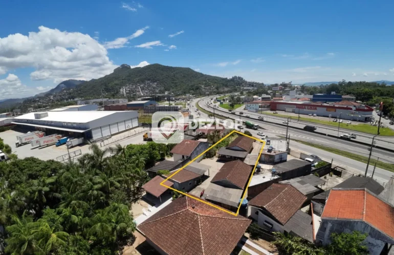 Terreno à venda no Universitário, em Biguaçu - SC. - Destaque