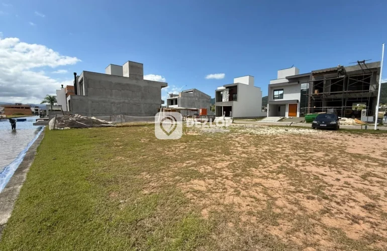 Terreno à venda no Deltaville, Biguaçu - SC | Cond. Blue - Destaque