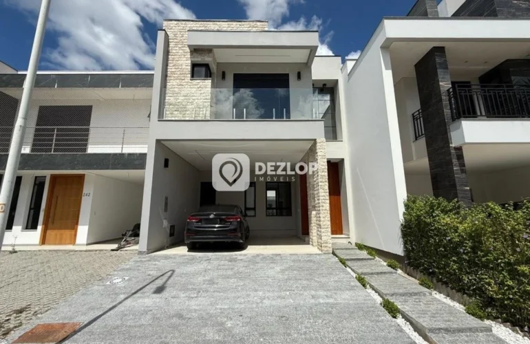 Casa à venda no Deltaville, Biguaçu | 3 Quartos, 1 Suíte no Cond. Costa do Sol - Destaque