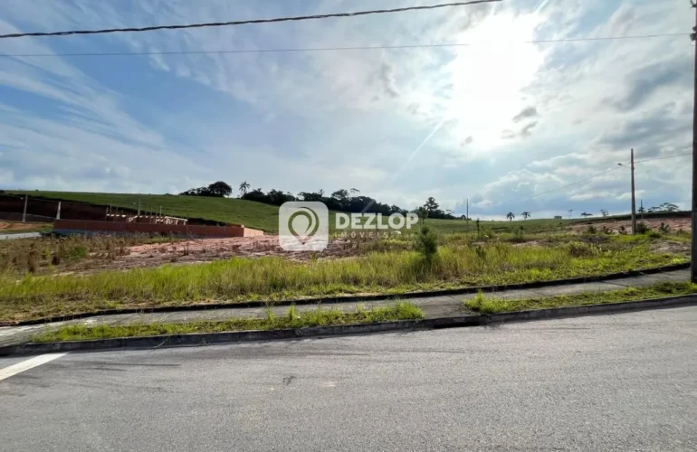 Terreno à venda em Saudade, Biguaçu - SC | Loteamento Riacho Doce - Destaque