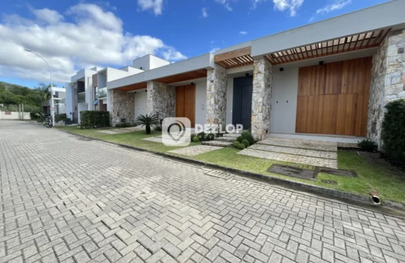 Casa à venda em Deltaville, Biguaçu - SC | 3 Quartos sendo 3 Suítes - Destaque